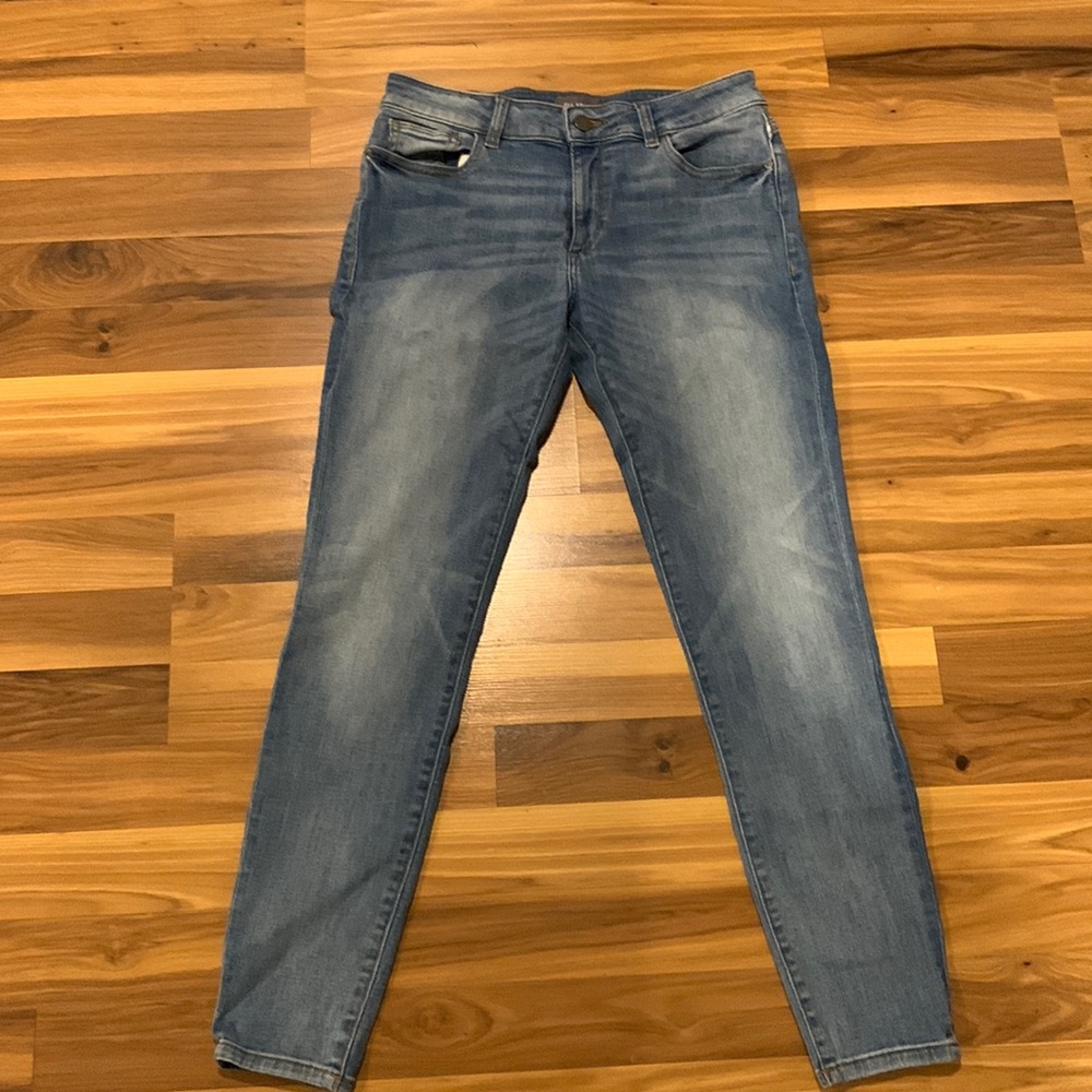 DL1961 women’s jeans, size 30